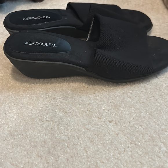 Black wedge sandals - Picture 3 of 3